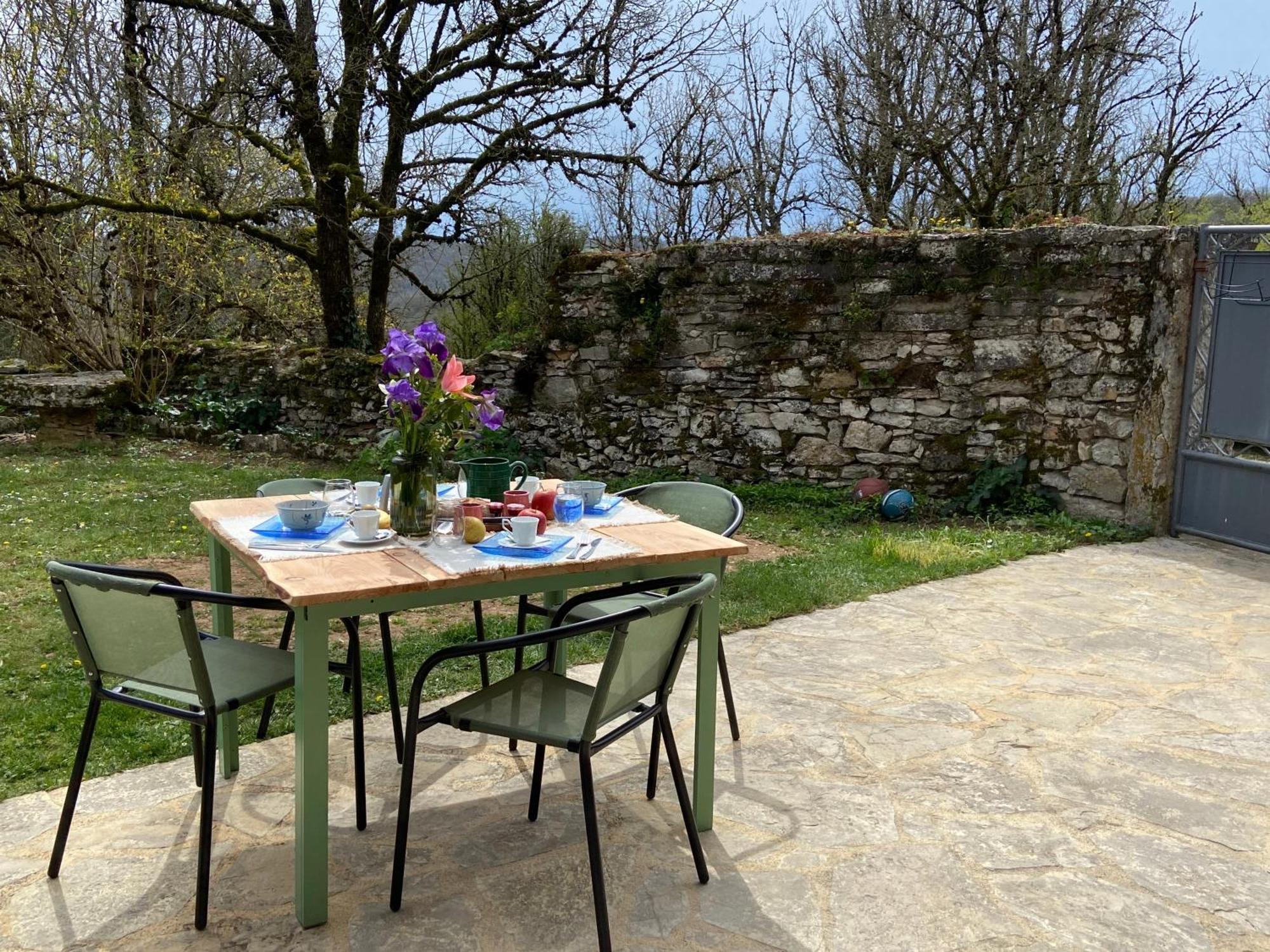 Gites Sur Le Causse De St Chels, Charme Sport Et Detente Saint-Chels 객실 사진